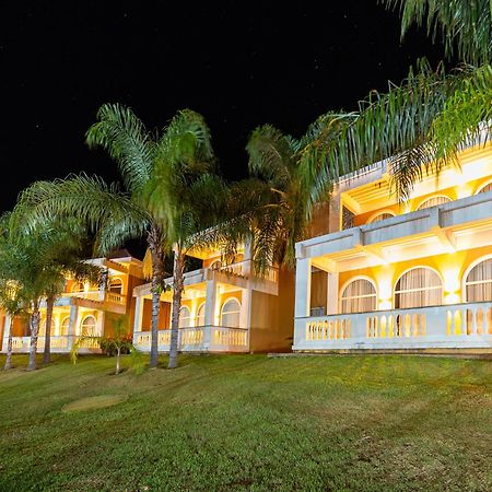 Daj Resort & Marina Ribeirao Claro Eksteriør billede