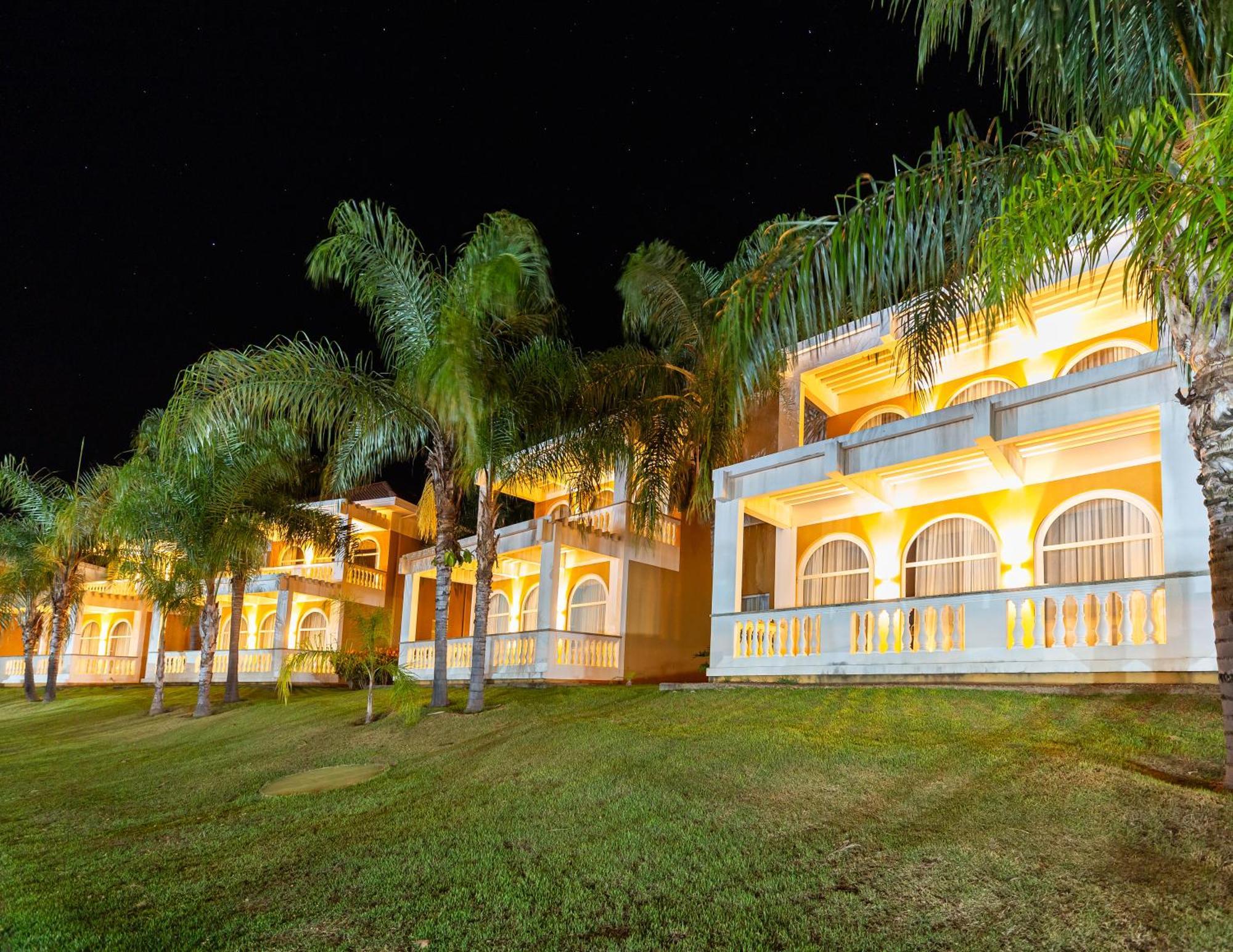 Daj Resort & Marina Ribeirao Claro Eksteriør billede